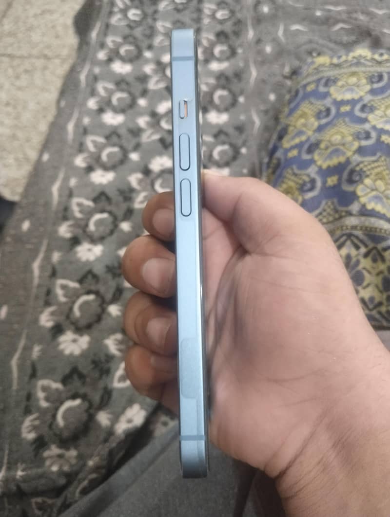 Apple iPhone 14 1
