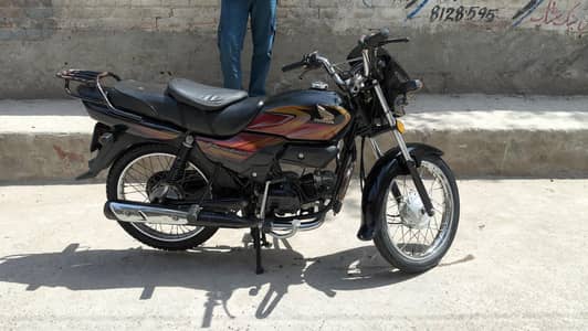 Honda Pridor Black 2024