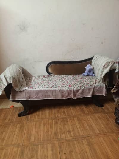 deewan for sale