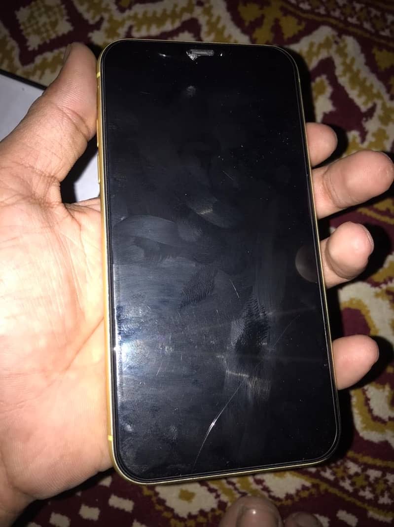 Apple iPhone 11 2