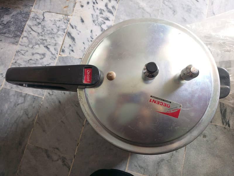 Pressure Cooker 4