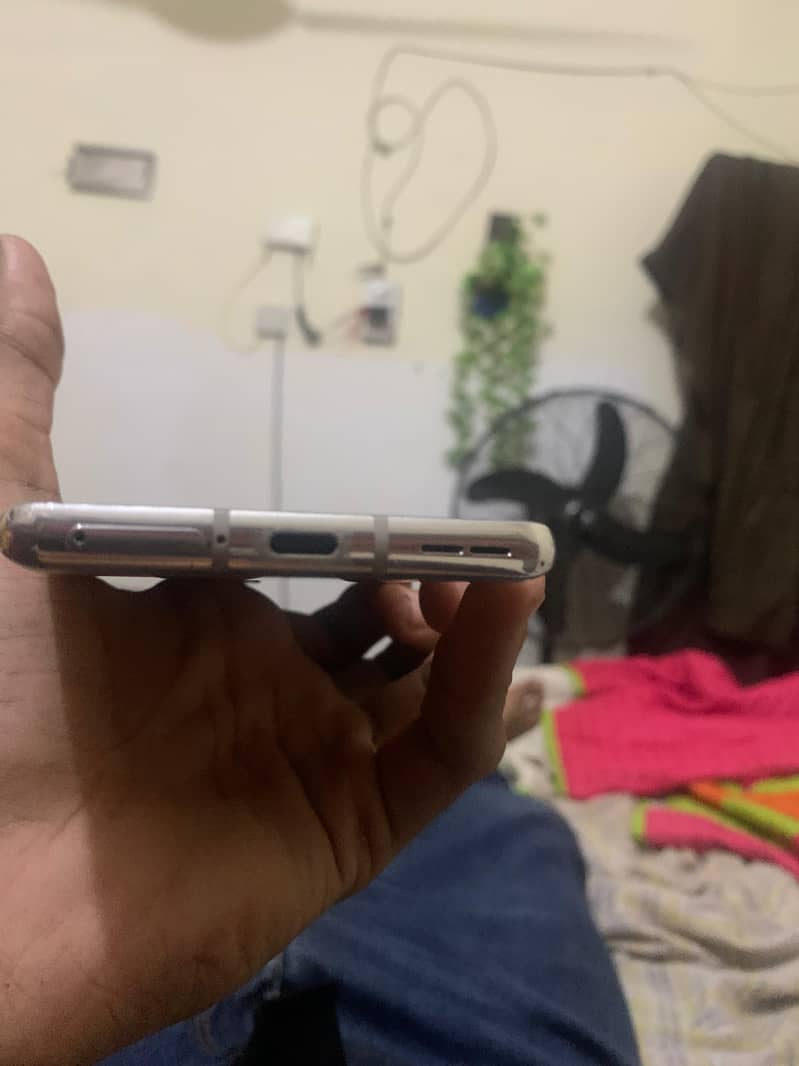 One Plus 8 6
