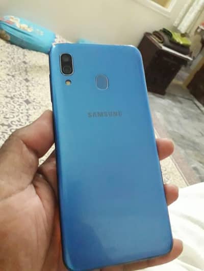 Samsung Mobile A30