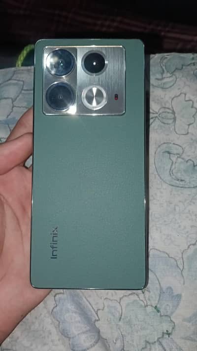Infinix Note 40