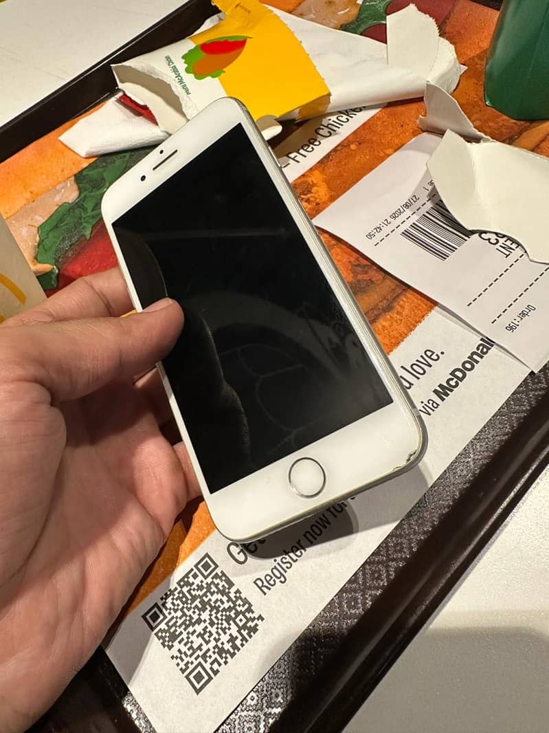 Apple iPhone 8 9