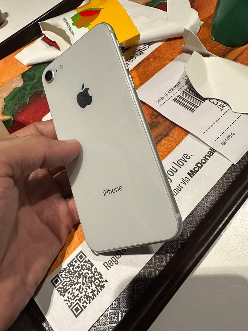 Apple iPhone 8 14