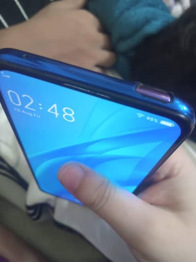 Vivo V15 8 GB ram 256 memory hai