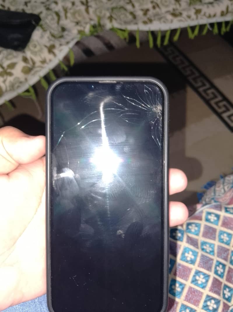 Apple iPhone 13 Pro Max 2