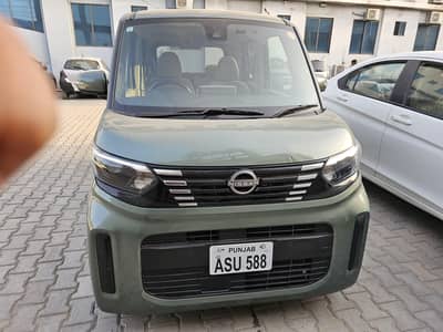 Nissan Roox 2024