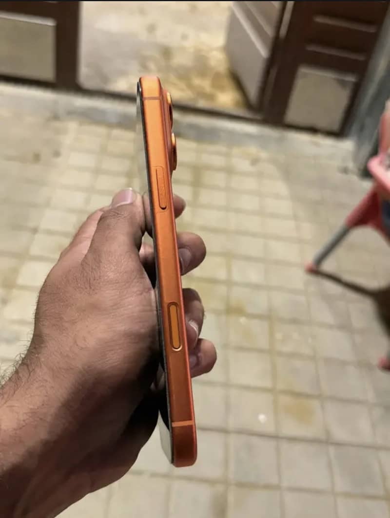 Apple iPhone 17 Pro Max 1