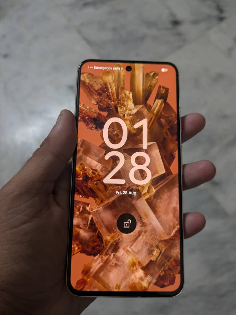 Google Pixel 8 5