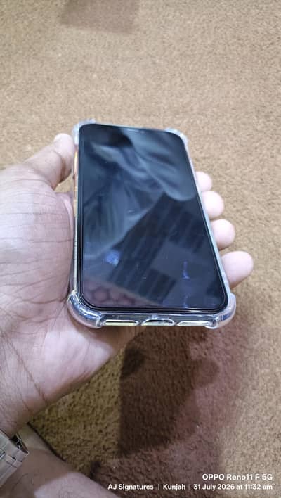Apple iPhone 11 (128GB PTA Approved) Sim B. P