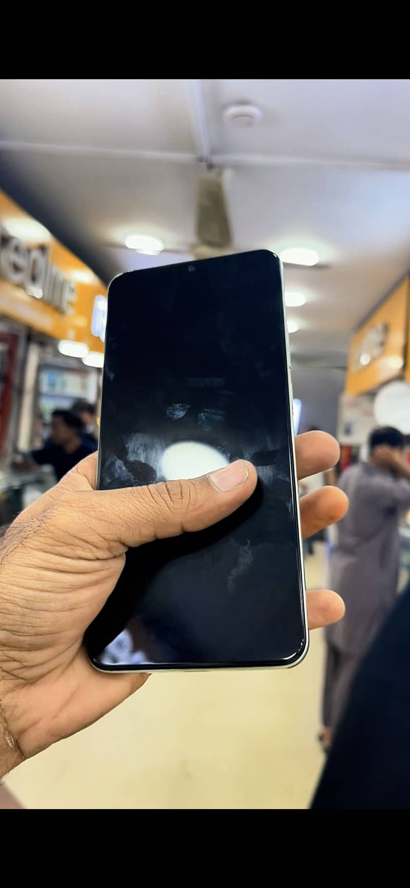 Realme C63 2