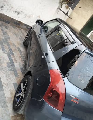 Suzuki Swift 2013