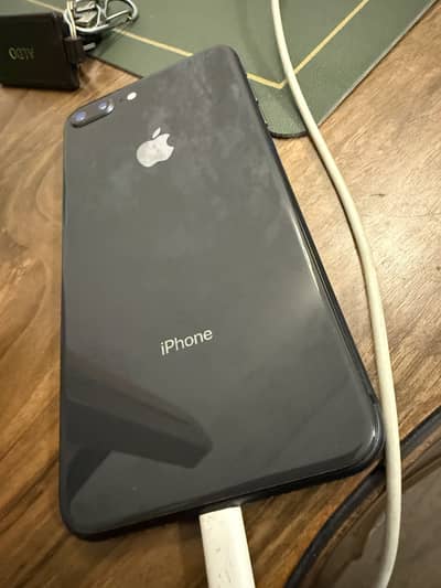 Apple iPhone 8 Plus