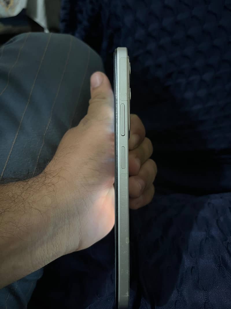 Realme C71 4