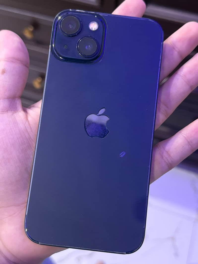 Apple iPhone 13 3