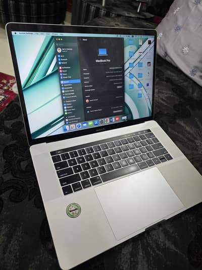 Macbook Pro 2017 15 inch