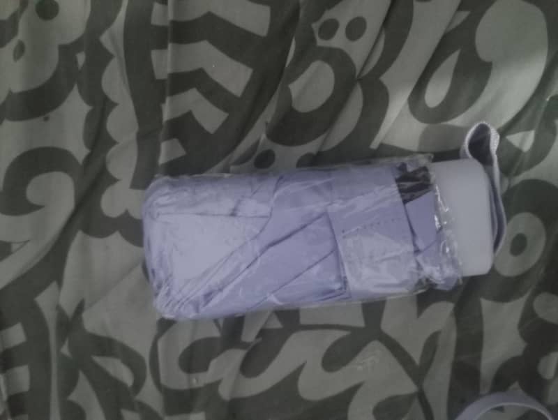 Full foldable umbrella 1