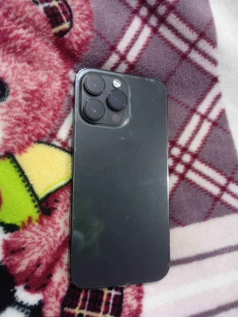 Apple iPhone 14 Pro Max 0