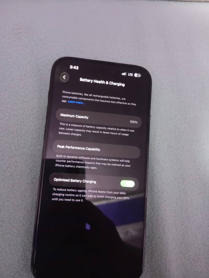 Apple iPhone 14 Pro Max 12