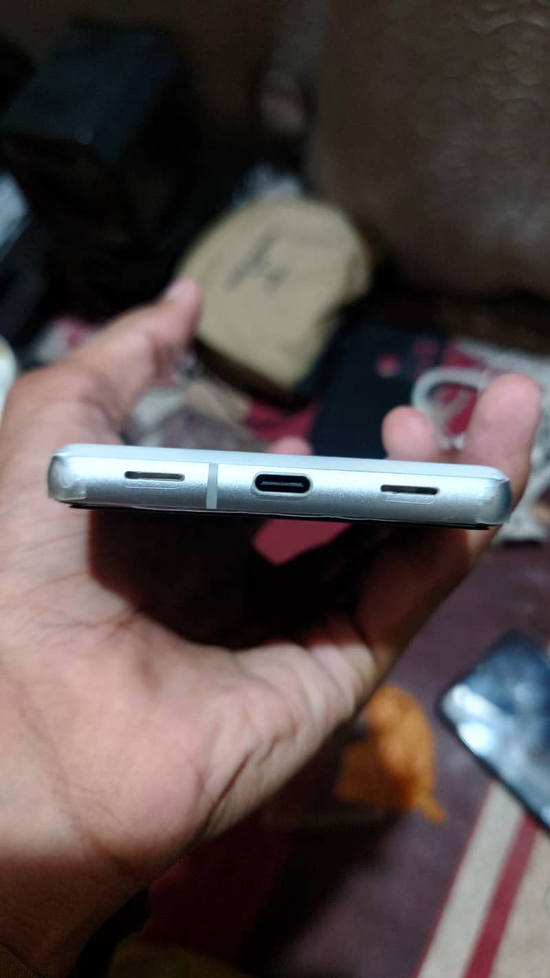 Google Pixel 7a 1