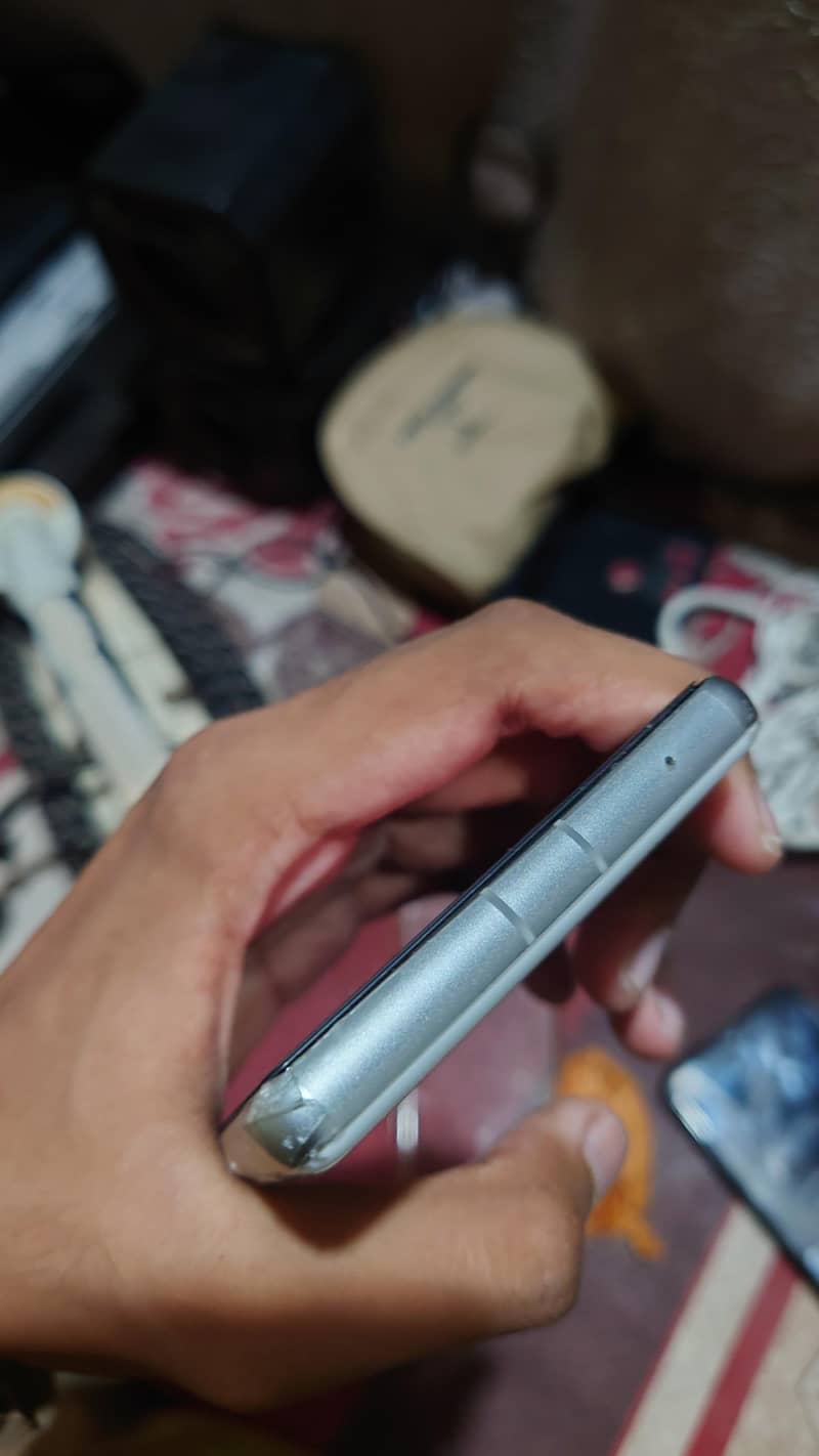 Google Pixel 7a 3