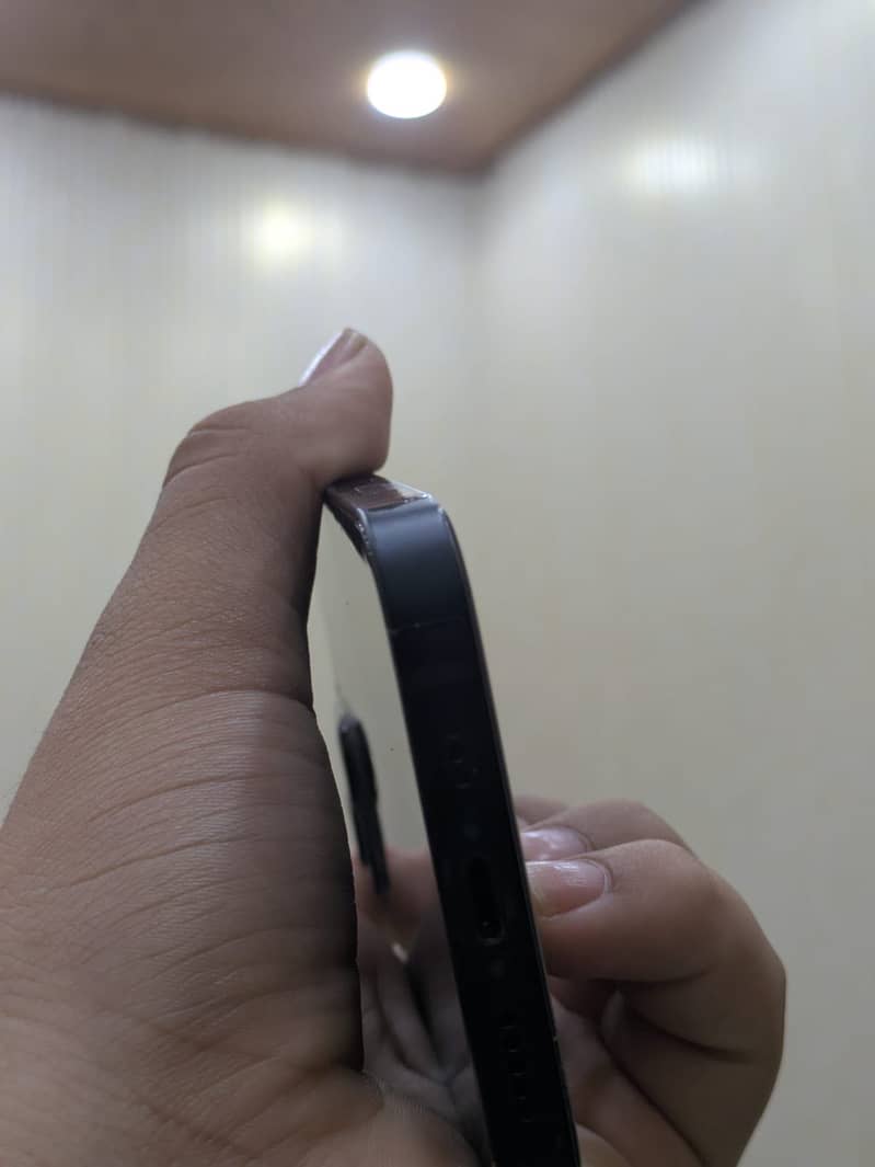 Iphone 13 simple 1