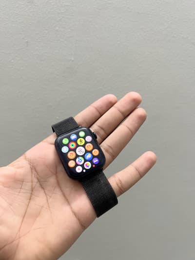 Apple watch series 7 (box+charger)