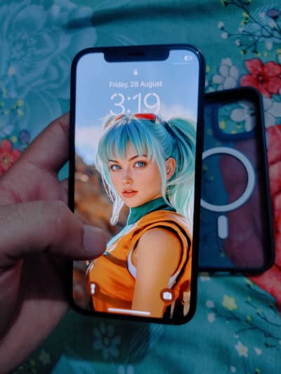 Apple iPhone 12