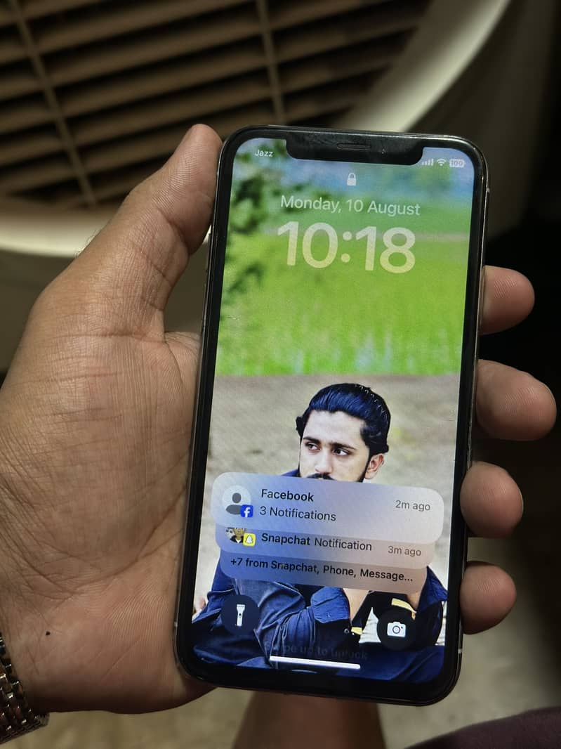 Apple iPhone X 1