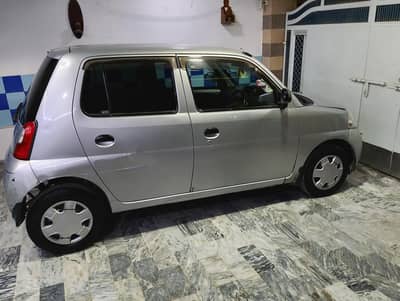 Daihatsu Esse 2010