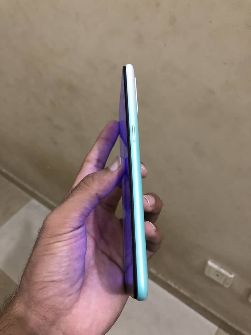 OPPO A31 1