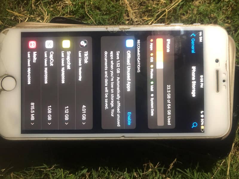 Apple iPhone 8 Plus 2