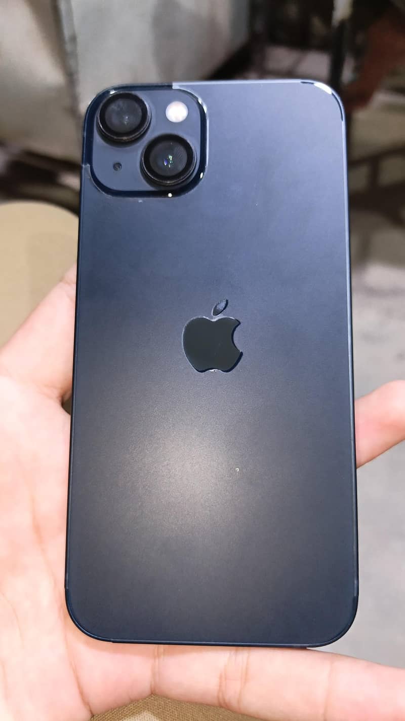 Apple iPhone 13 0