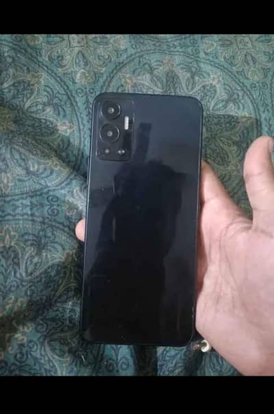 Infinix Hot 12