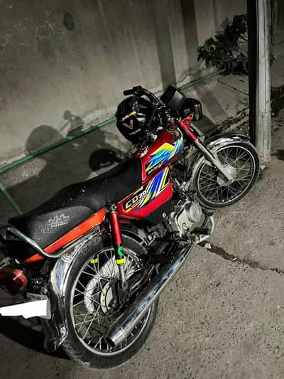 HONDA CD70 cc MODAL 2015