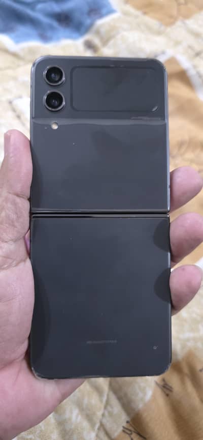 Samsung Mobile Z Flip 4