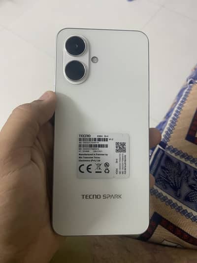 Tecno Spark Go 2