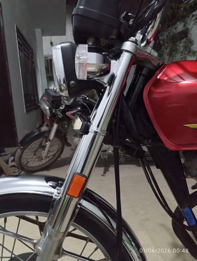 Honda 125 self start