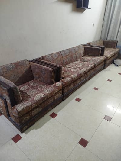 sofa in cheap Rate