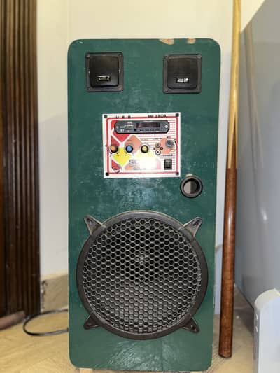 10 inch speaker look like a new only whatsapp