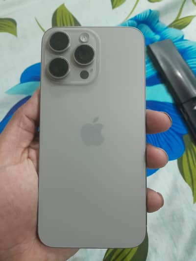 Apple iPhone 15 Pro Max