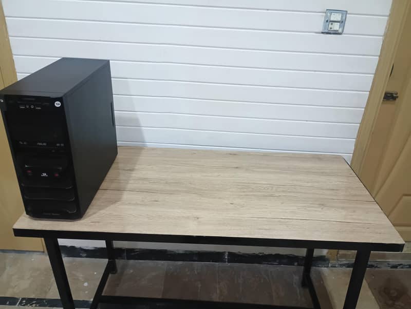 Gaming table & study table 4