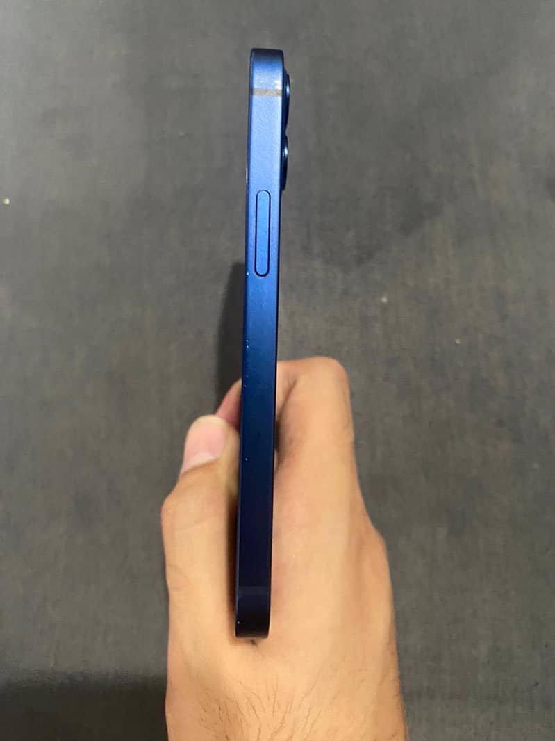 Apple iPhone 12 mini 2