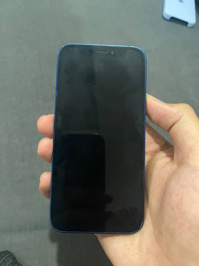 Apple iPhone 12 mini 3