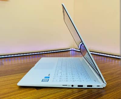 LG laptop i7 4th gen 8gb RAM