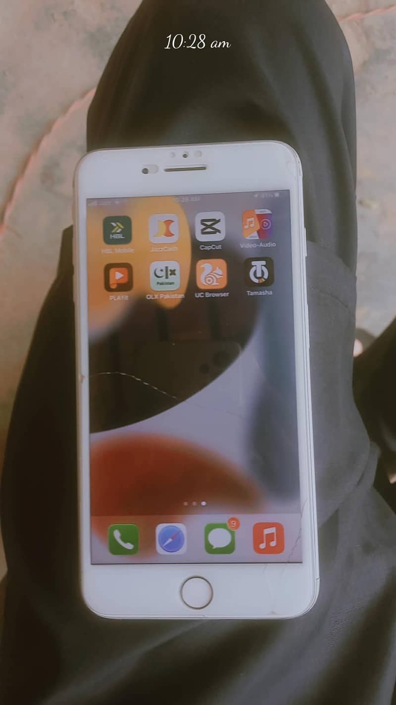 Apple iPhone 7 Plus 0