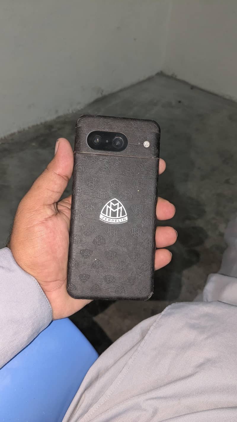 Google Pixel 8 1