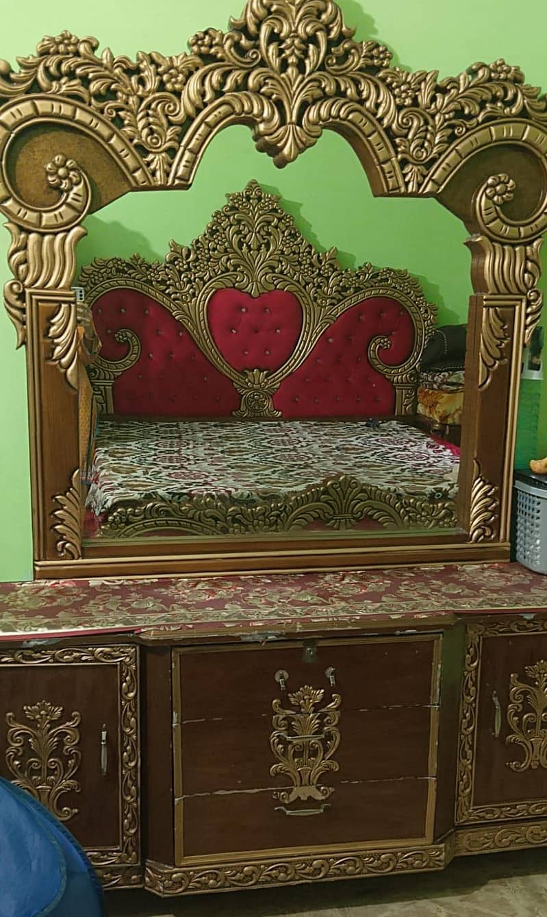 showcase or dressing table 1